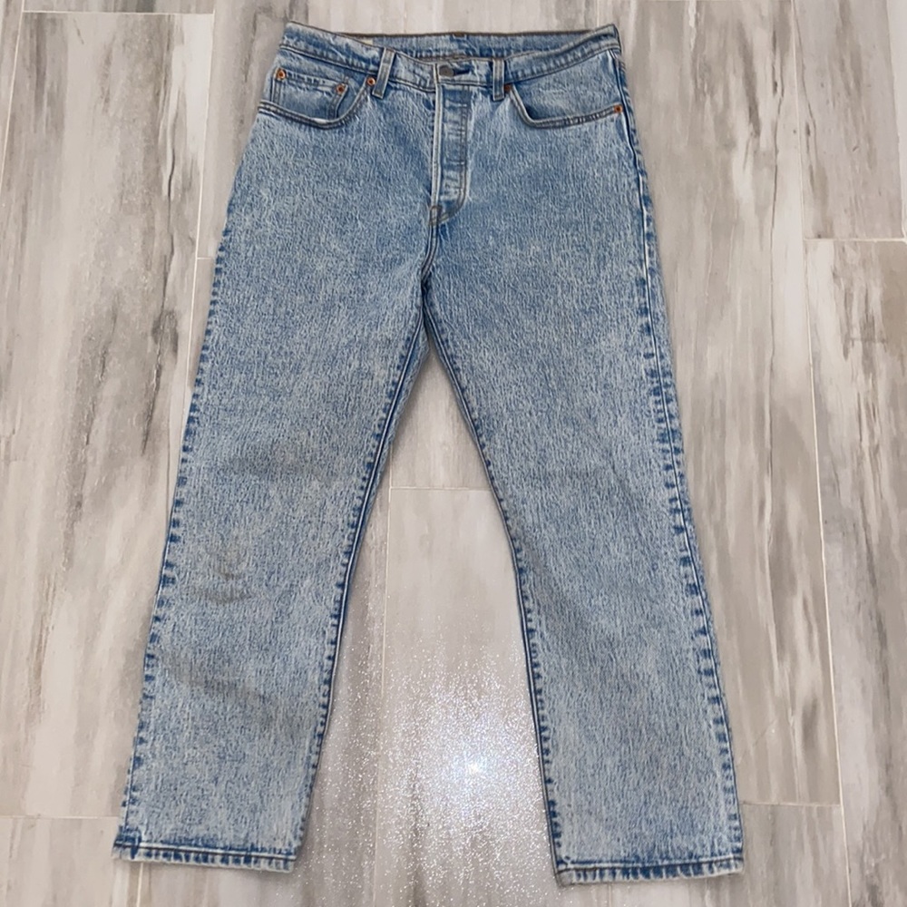 Levi’s Premium 501 Acid Wash Crop, Big E (2018), 29x26, EUC, $129 MSRP - Picture 7 of 14